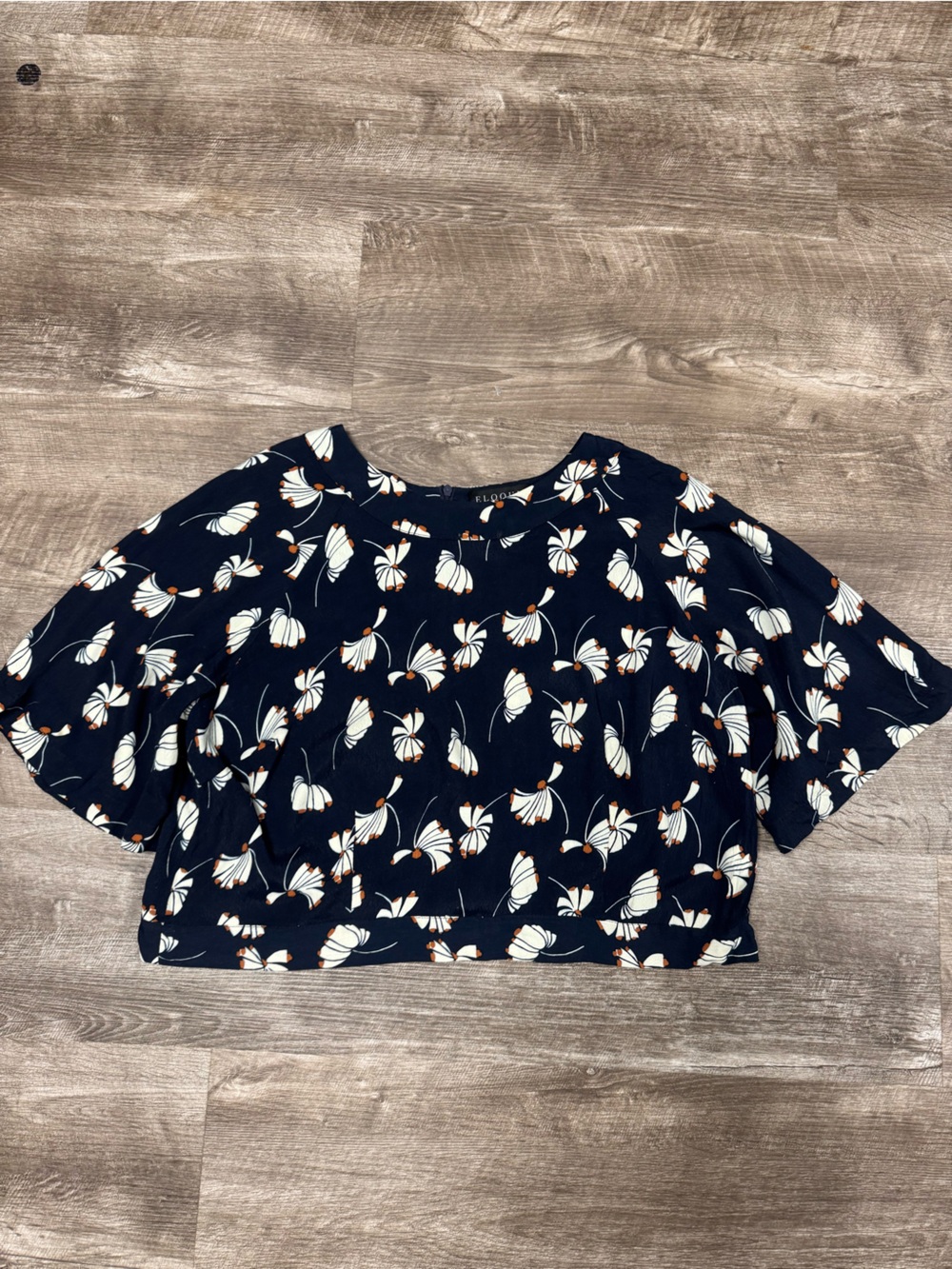 Eloquii Short Sleeve Floral Top Tie Back
